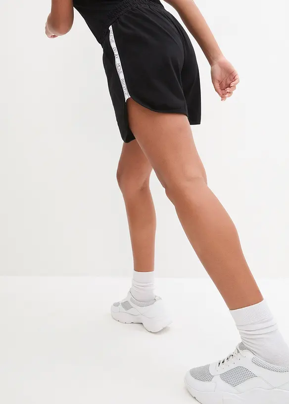 bpc bonprix collection Sport-Shorts mit Kontraststreifen Rabatt