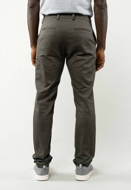 Melawear Chinohose mit normaler Passform POOJA Bundle Flash Sale