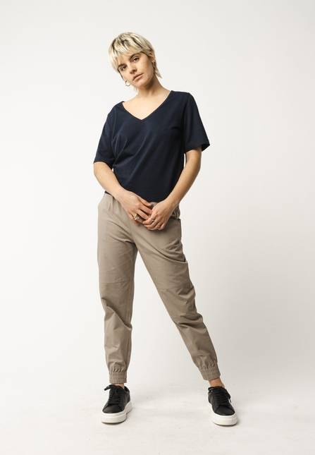 Melawear Damen V-Neck T-Shirt LALI Vierteljährliche Förderung