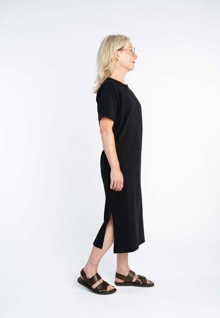 Melawear Langes Jersey Kleid LATIKA Top Angebot