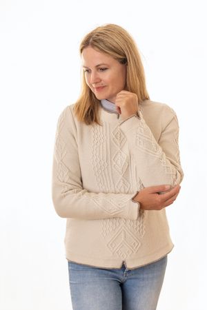 Pezzo D'oro edler Damenwollpullover wollweiss,Trachtenpulli reine Merinowolle, Begrenzte Freigabe