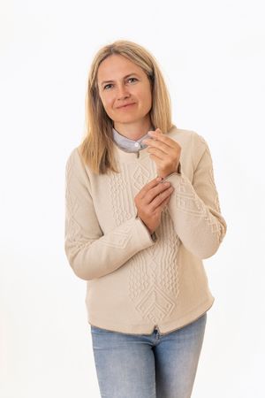 Pezzo D'oro edler Damenwollpullover wollweiss,Trachtenpulli reine Merinowolle, Begrenzte Freigabe