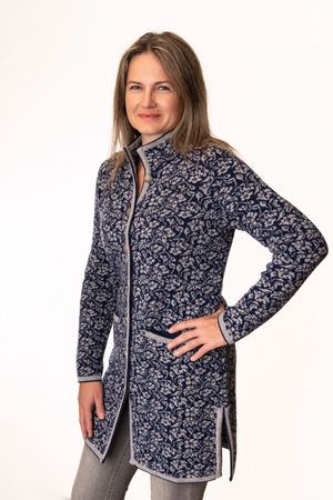 Pezzo D'oro Strickmantel marine/hellgrau,Gehrock, reine Merinowolle, nachhaltig in Bayern produziert Letzter Tag