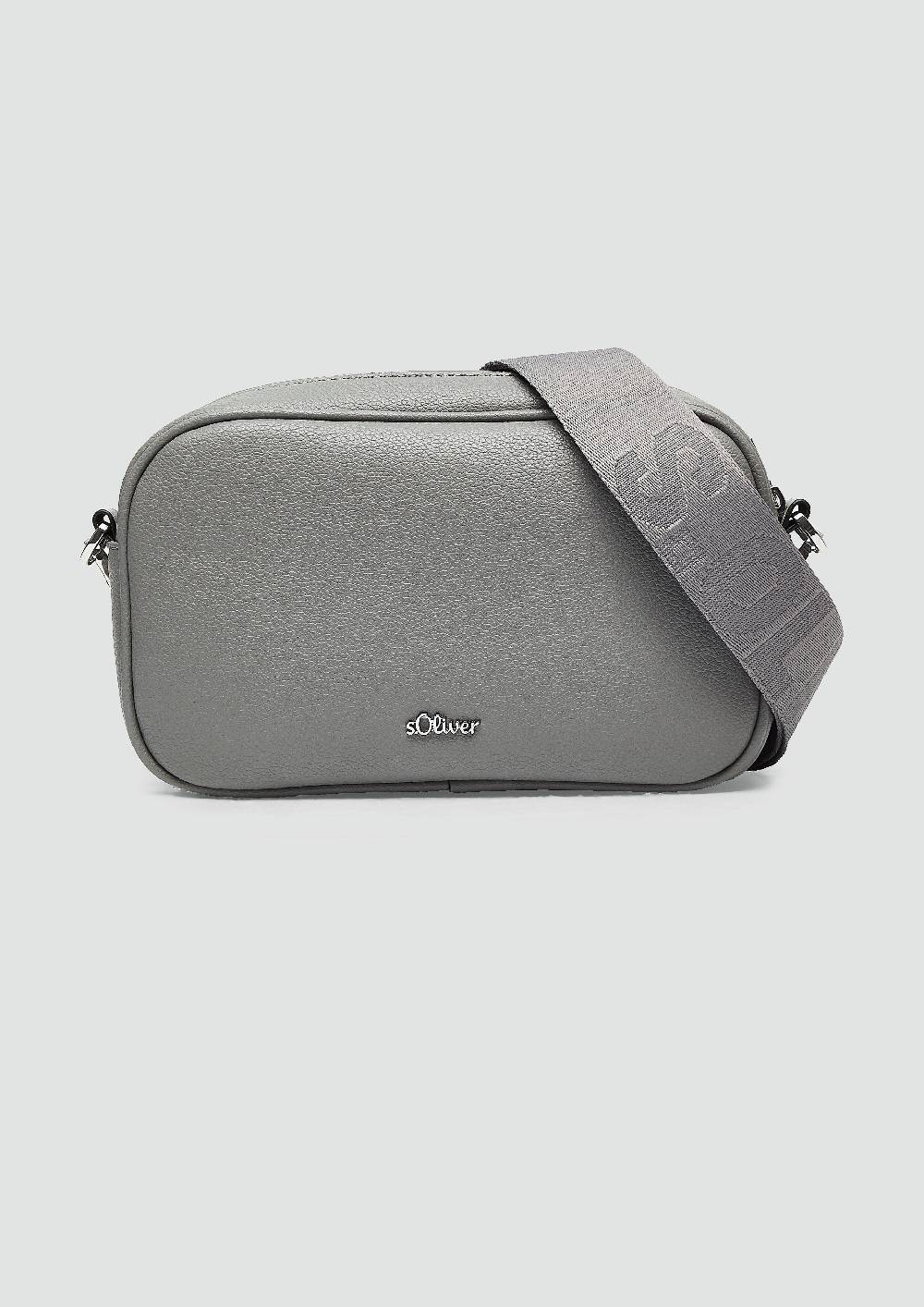 s.Oliver Camera-Bag aus Lederimitat VIP-Rabatte