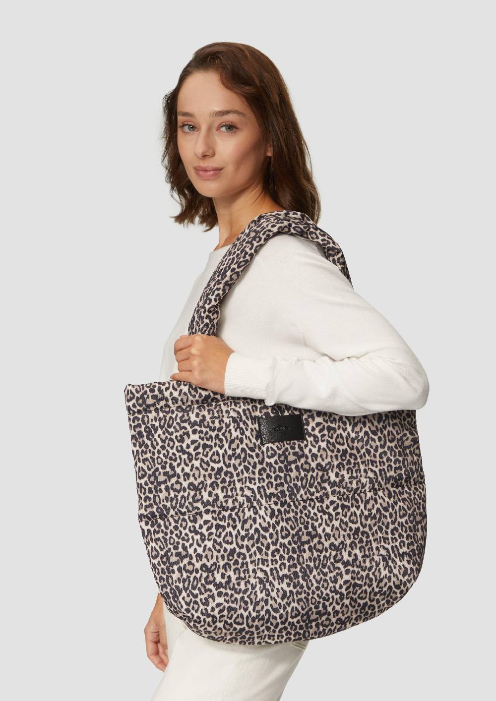 s.Oliver Großer Shopper mit Magnetverschluss Tiefpreis