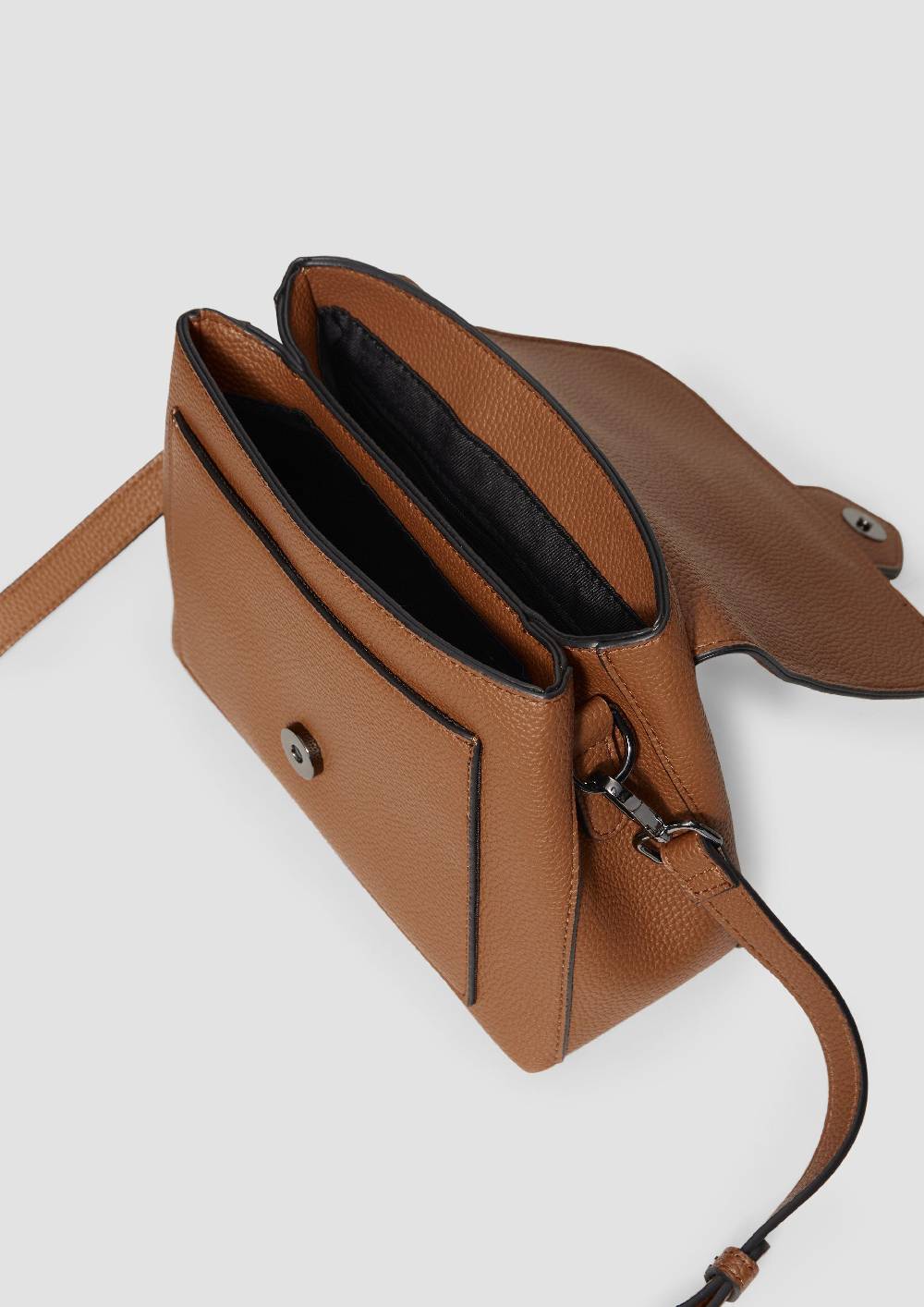 s.Oliver Schultertasche in Leder-Optik Riesige Rabatte