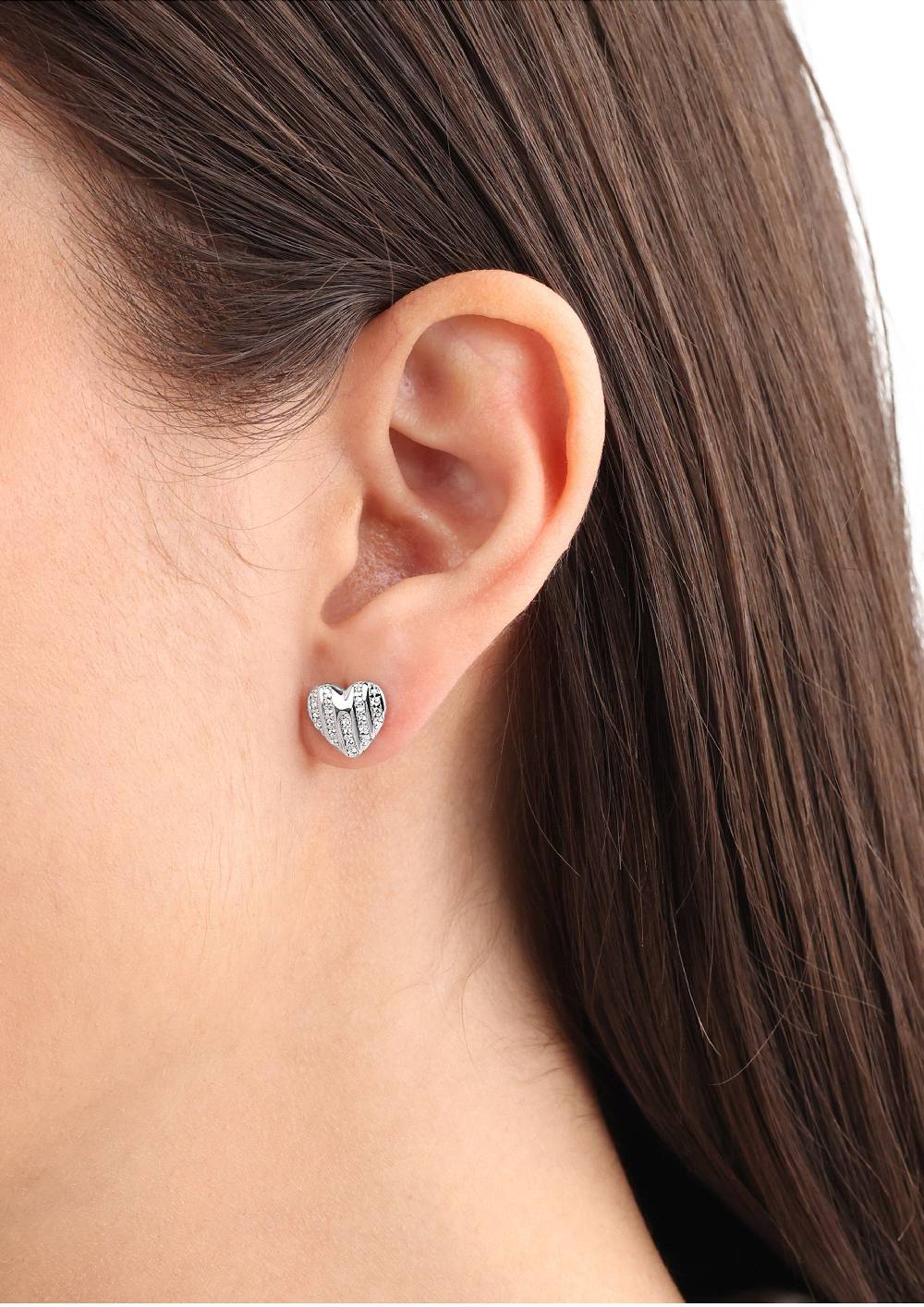 s.Oliver Silber-Ohrstecker mit Zirkonia-Steinen in Herzform Zeitlich begrenztes Angebot