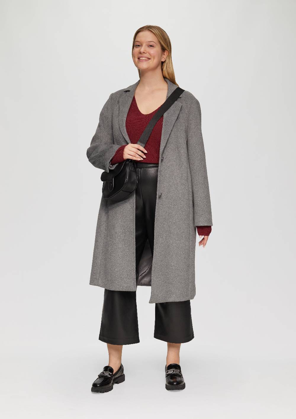 s.Oliver Strickpullover mit V-Ausschnitt im Loose Fit Clearance-Verkauf