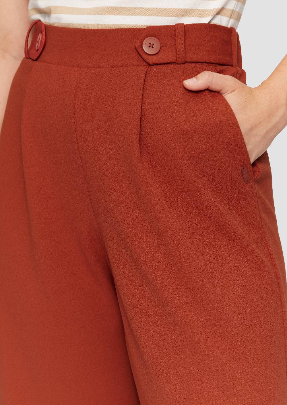 s.Oliver Elastische Wide-Leg-Hose aus Crêpe 2025