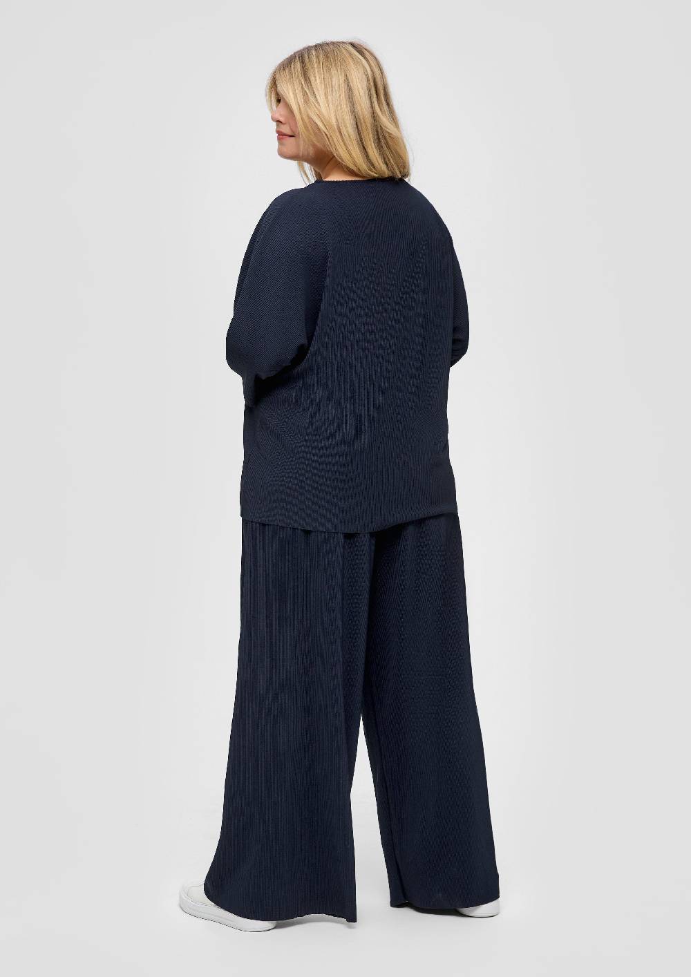 s.Oliver Weite plissierte Hose aus Jersey Kauf eins, bekomm eins gratis