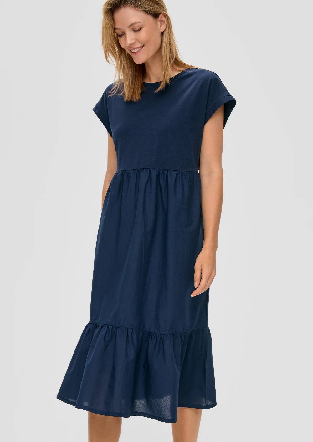 s.Oliver Luftiges Baumwollkleid im Fabricmix und Relaxed Fit Begrenzt auf 3 Tage