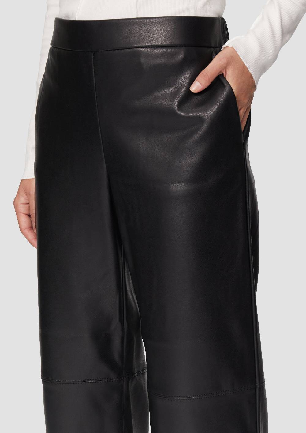 s.Oliver Culotte aus Lederimitat mit Nahtdetails Vatertagsangebot