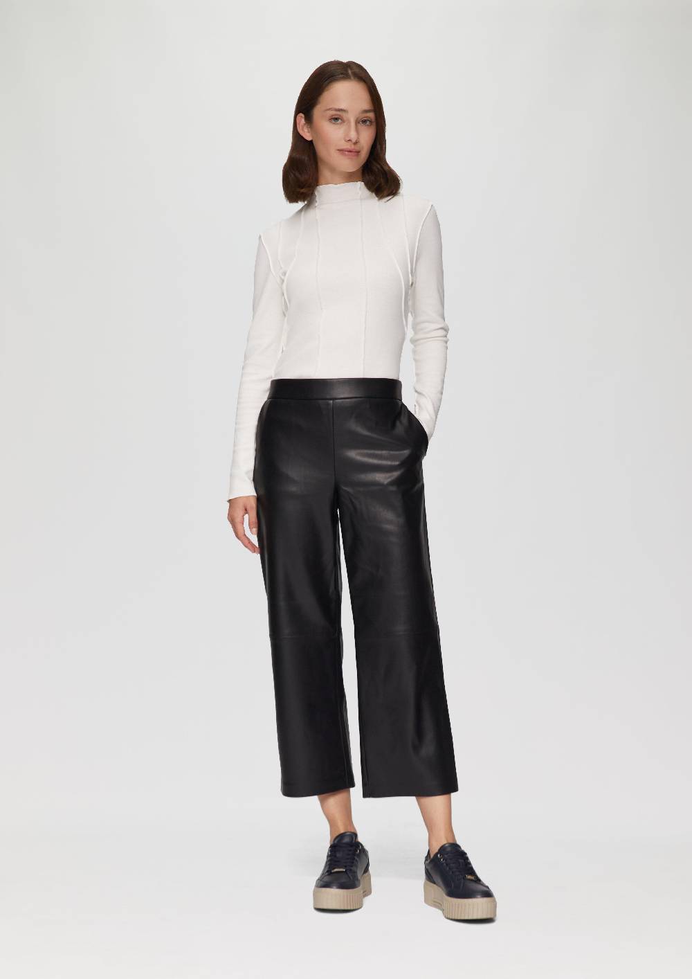s.Oliver Culotte aus Lederimitat mit Nahtdetails Vatertagsangebot
