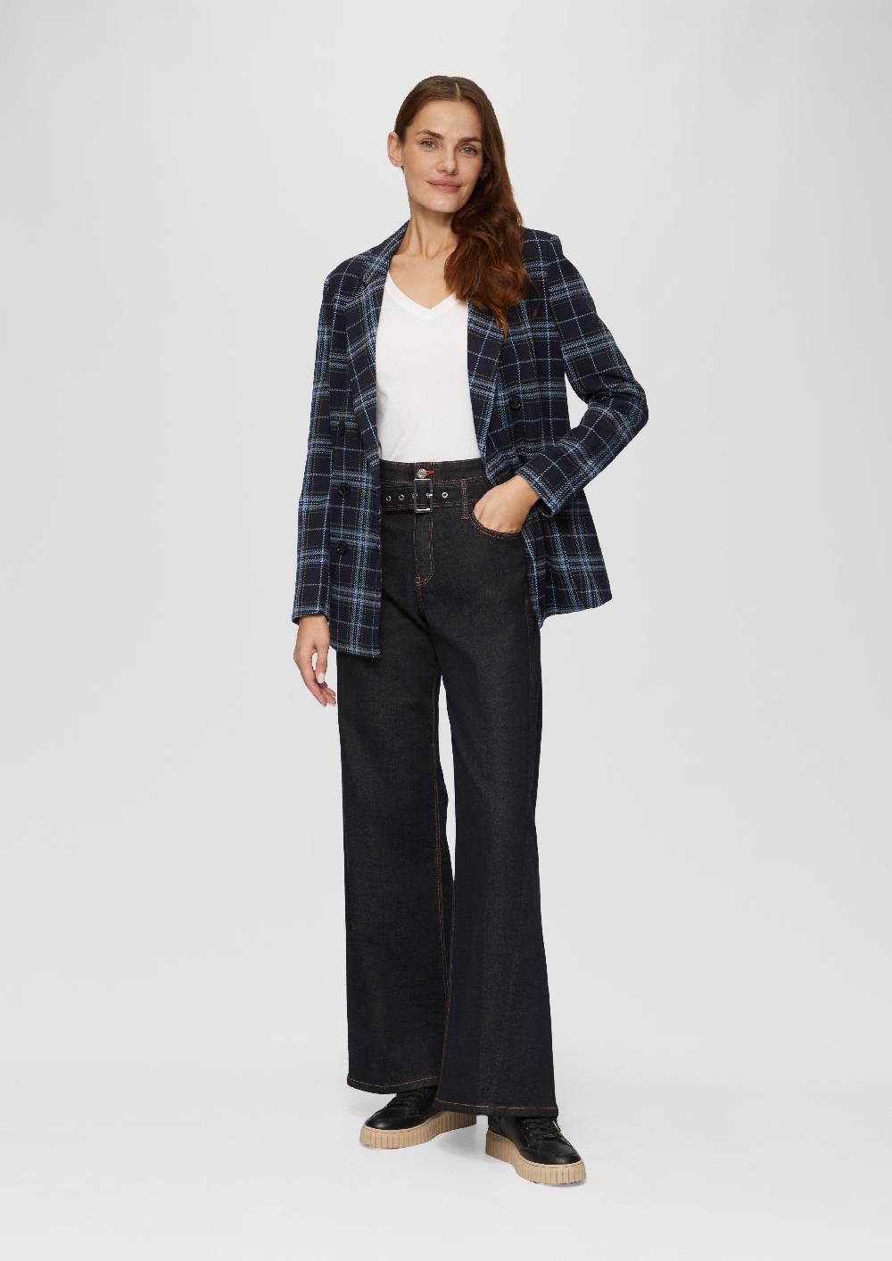 s.Oliver Jeans Suri/Regular Fit/High Rise/Wide Leg / mit Textilgürtel Lagerräumung