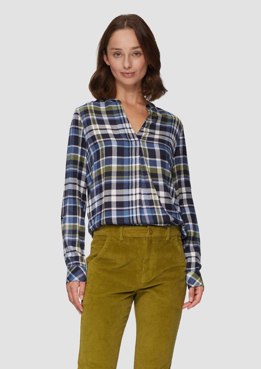 s.Oliver Karierte Bluse aus Viskosemix und Krempel-Detail Tägliche Deals