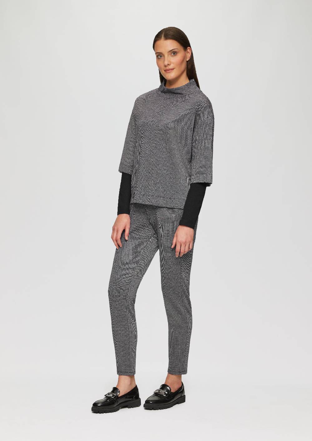 s.Oliver Relaxtes Sweatshirt im Layering-Look Bis zu 50% Rabatt