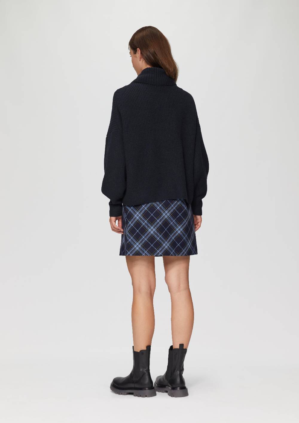 s.Oliver Oversized Rollkragenpullover mit weiten Ärmeln Sonderangebot der Fabrik
