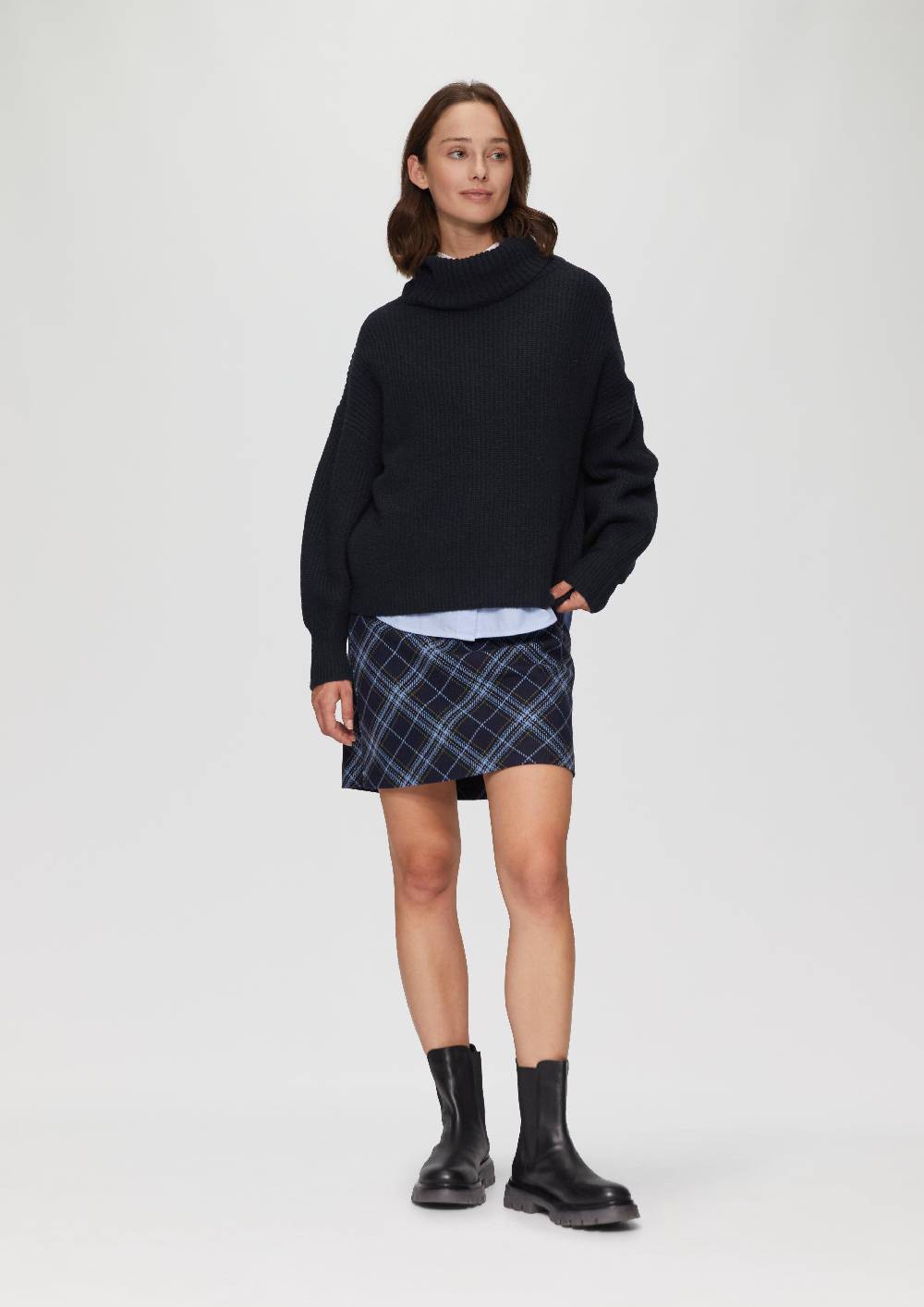 s.Oliver Oversized Rollkragenpullover mit weiten Ärmeln Sonderangebot der Fabrik