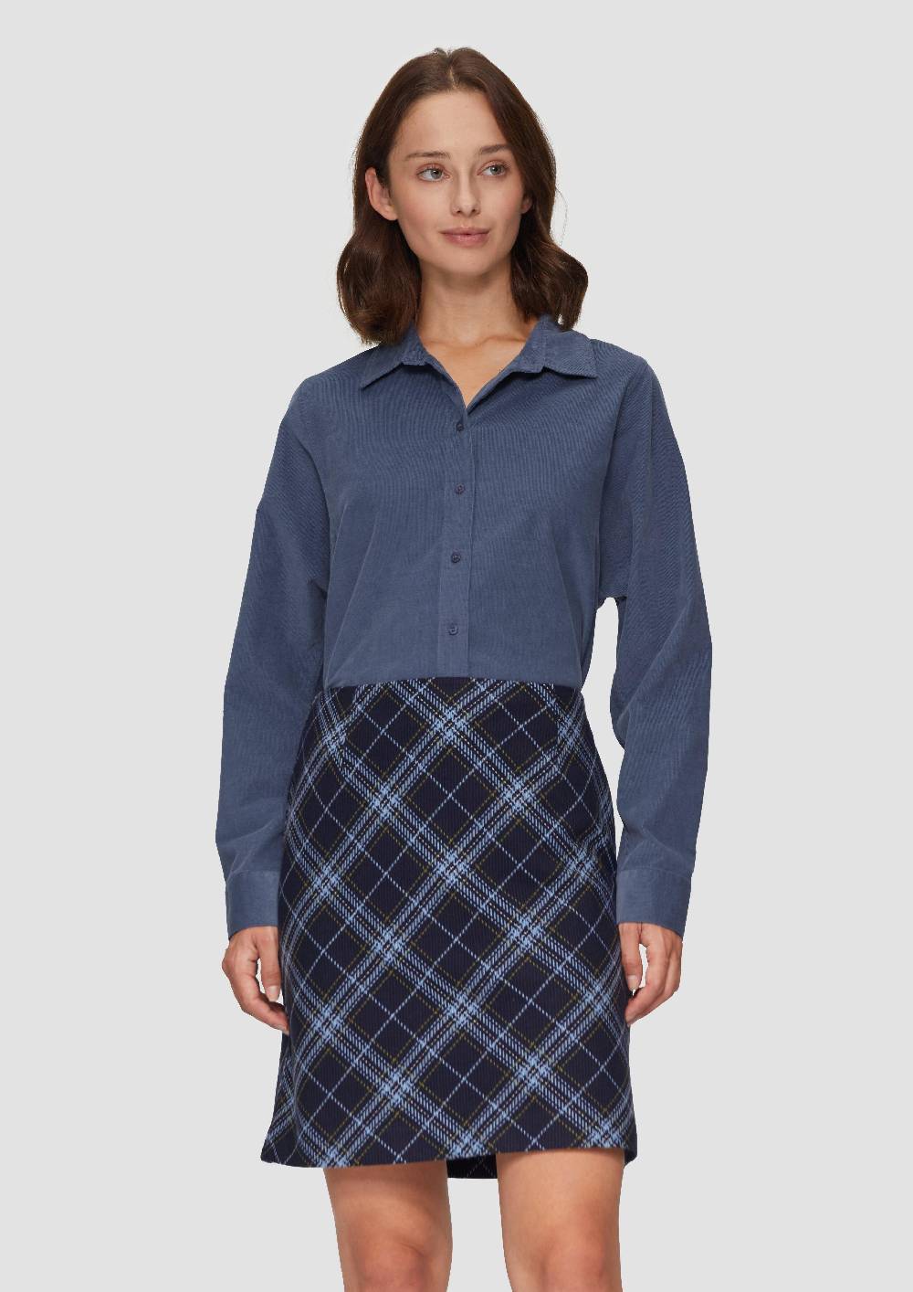 s.Oliver Cordbluse im Relaxed Fit mit Naht-Details Bis zu 55% Rabatt