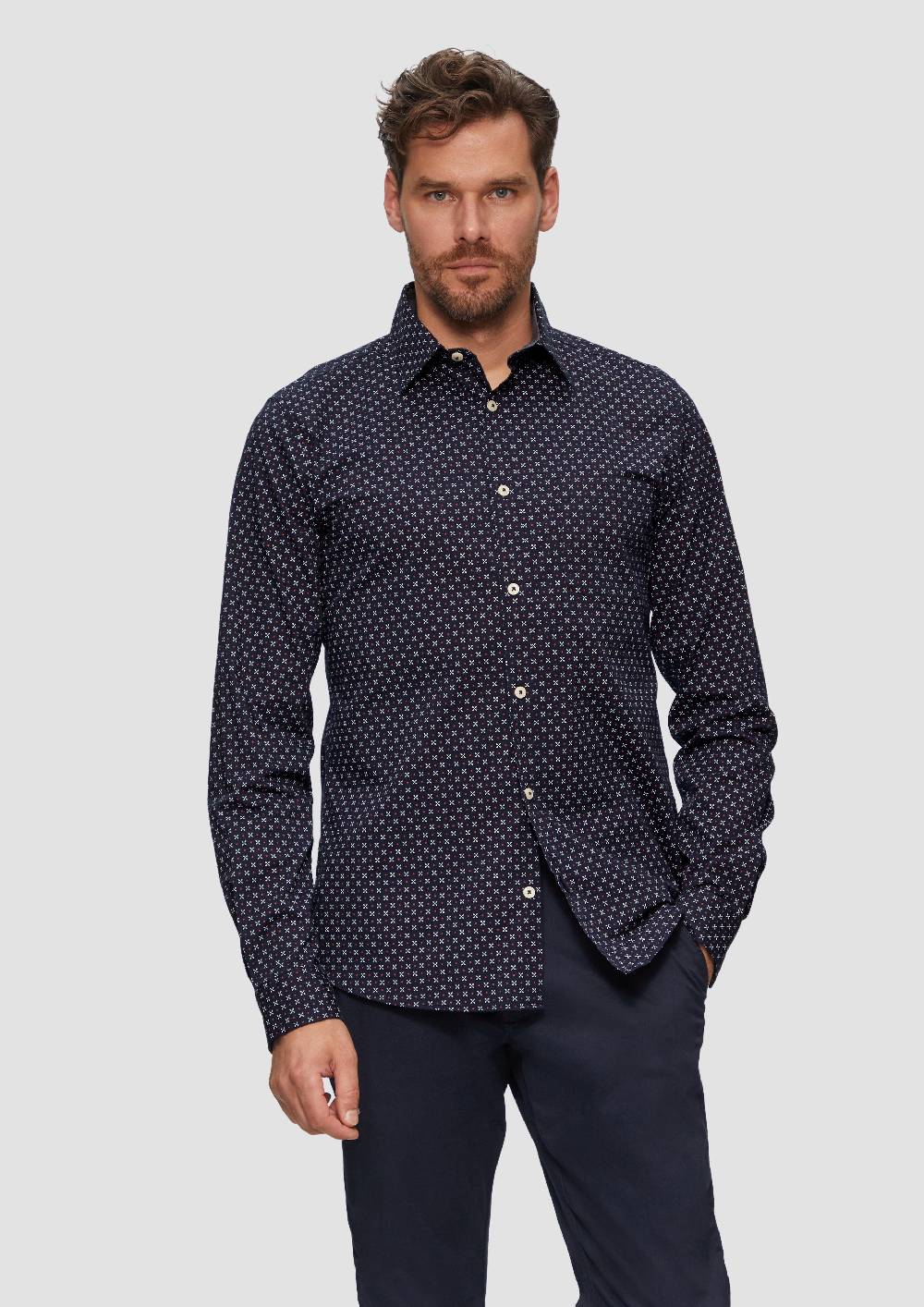 s.Oliver Slim Fit: Gemustertes Hemd aus Baumwollmix 50% Rabatt für begrenzte Zeit