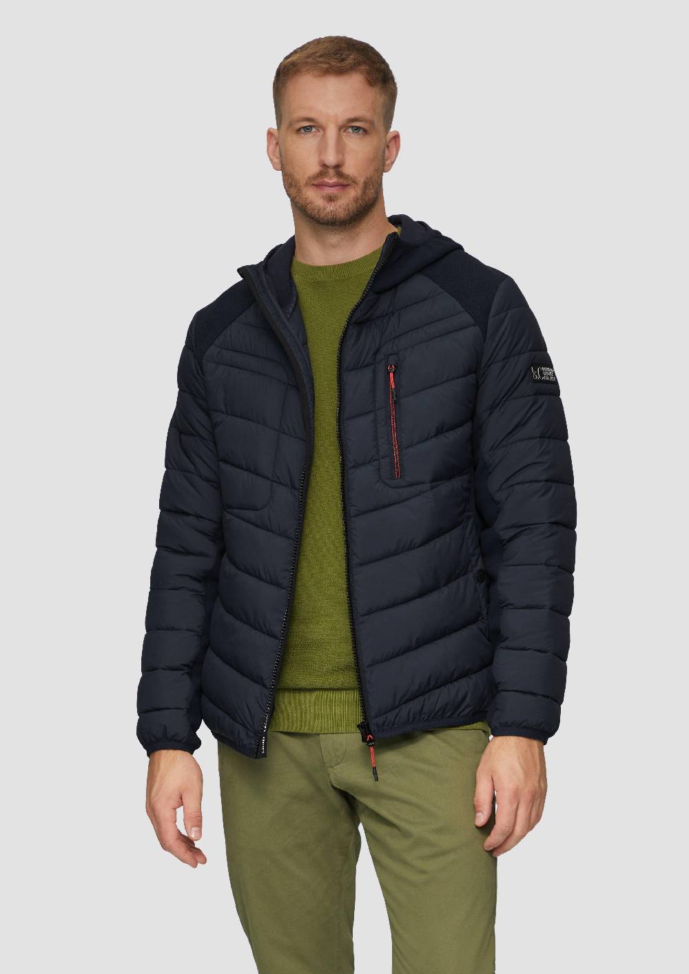 s.Oliver Pufferjacke im Fabricmix mit Kontrast-Details im Angebot