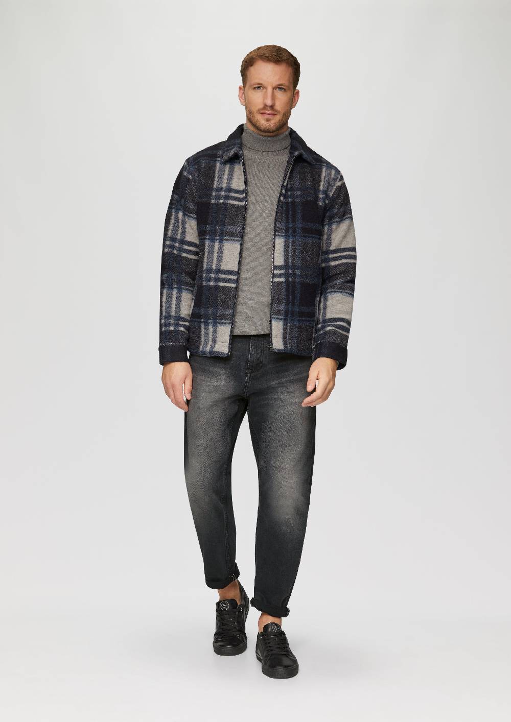 s.Oliver Jeans Scube / Relaxed Fit / High Rise / Barrel Leg 50% Rabatt mit kostenlosem Versand