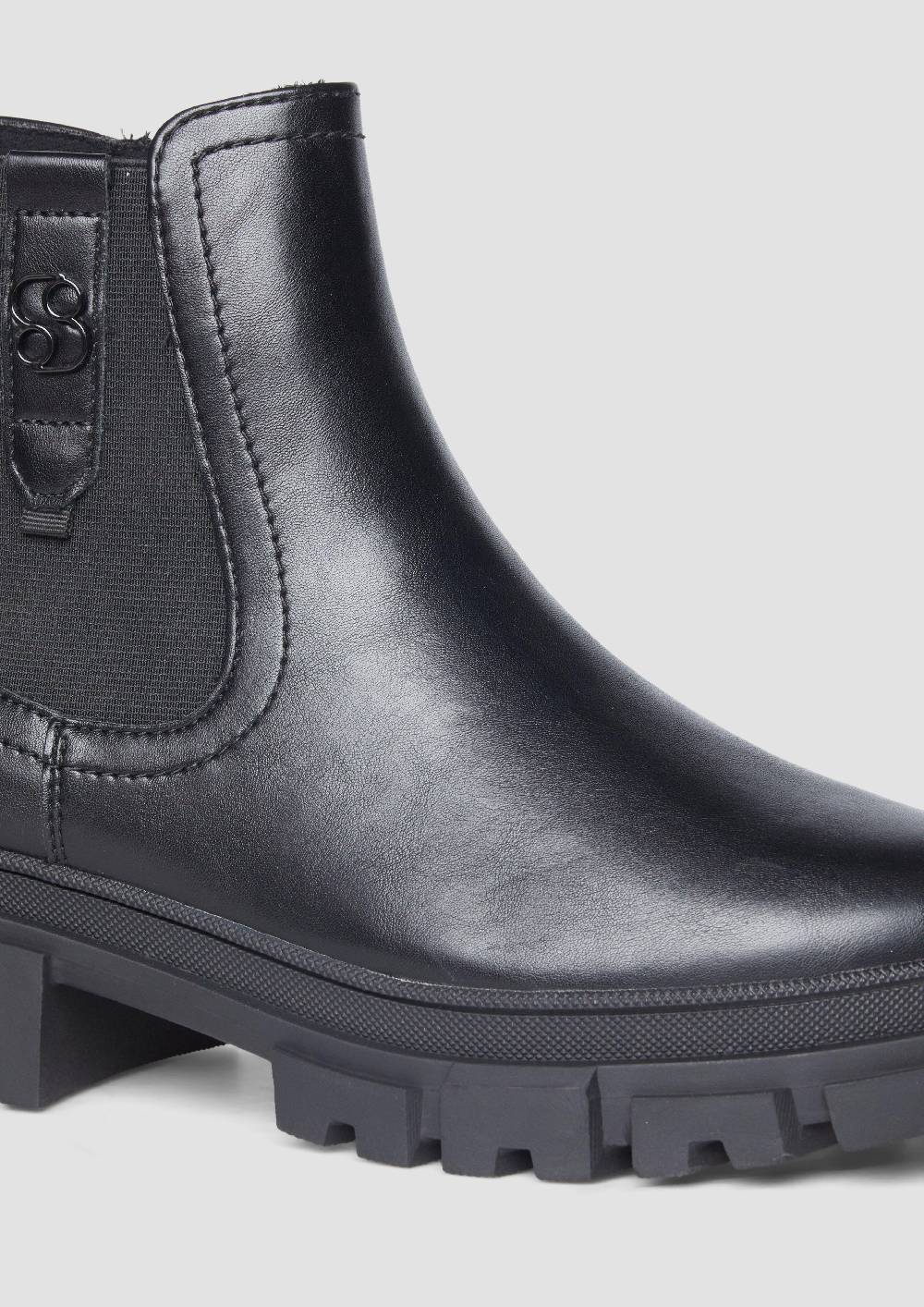 s.Oliver Chelsea Boots mit Logo-Detail zollfrei