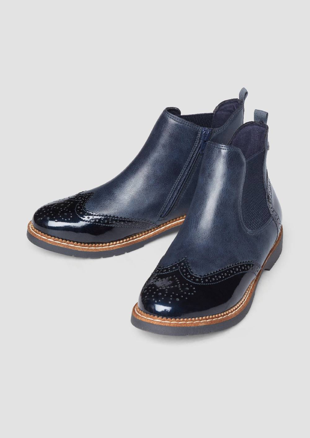 s.Oliver Chelsea-Boots aus Kunstleder Cyber Monday
