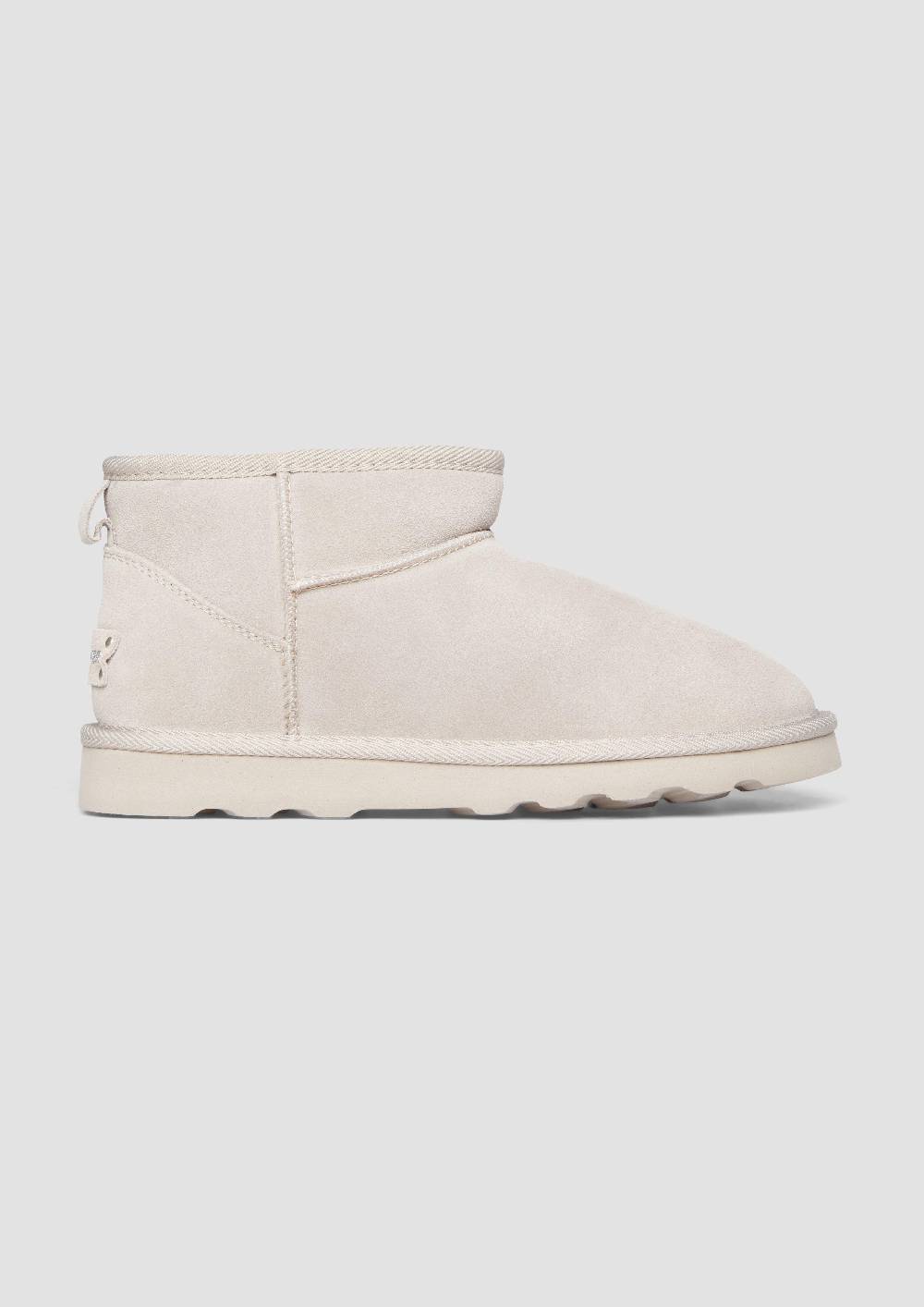 s.Oliver Flache Stiefel aus Leder Top Angebot