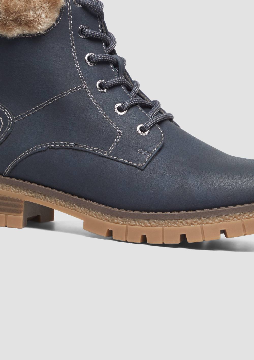 s.Oliver Stiefel Bis zu 55% Rabatt