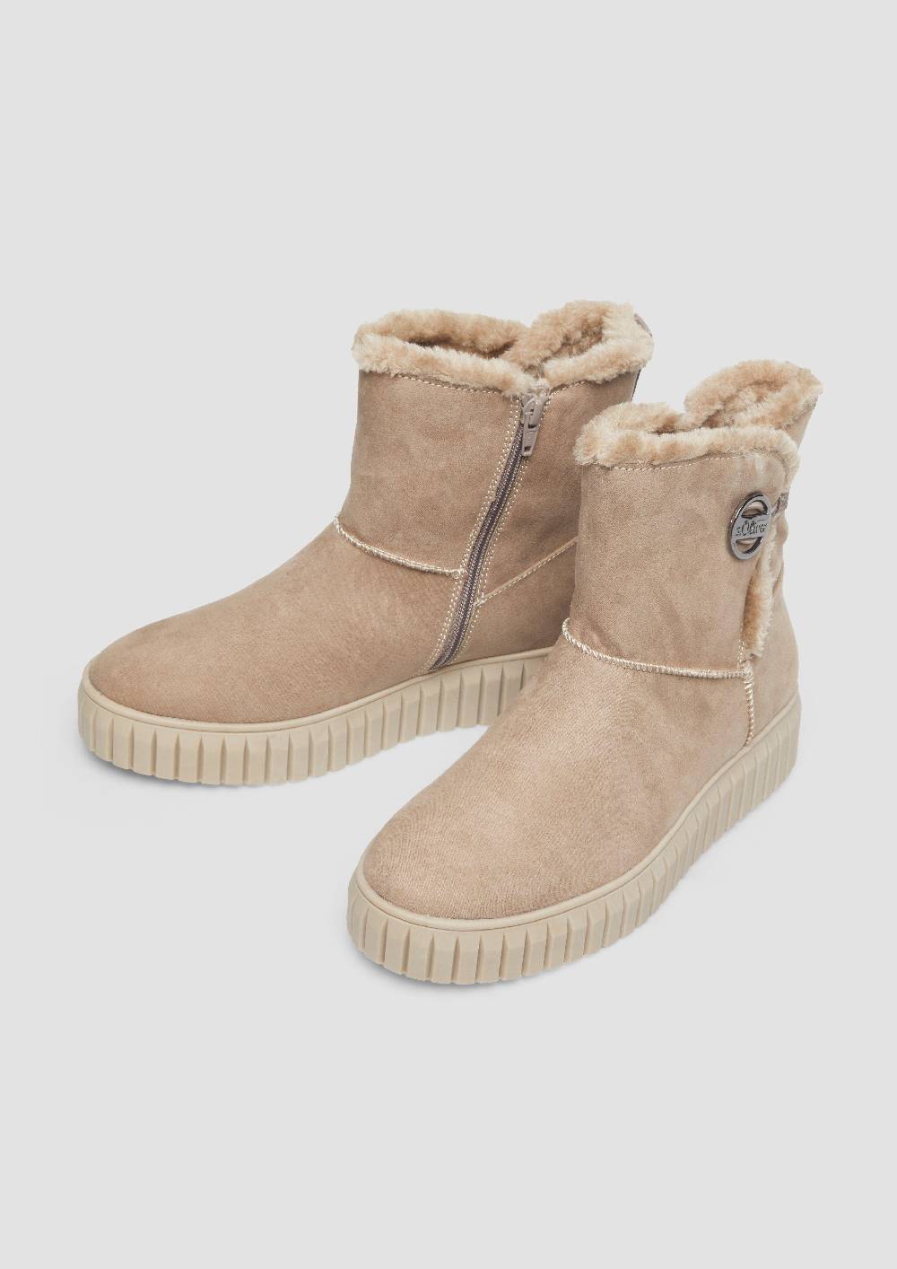 s.Oliver Gefütterte Boots mit Plateausohle Begrenzt auf 3 Tage