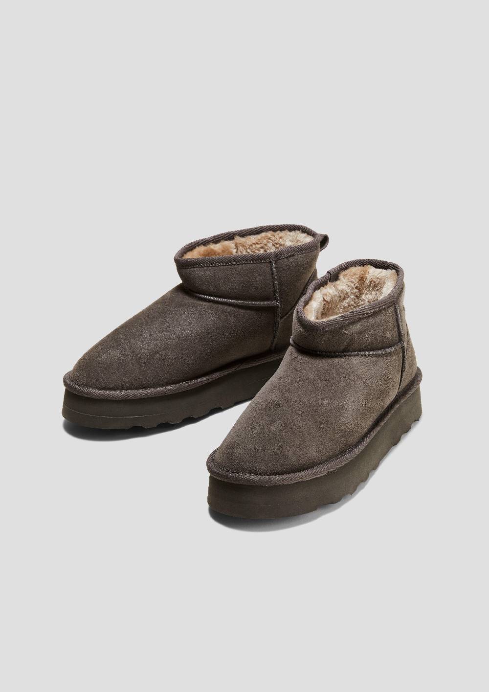 s.Oliver Stiefel mit Teddyplüsch-Futter Im Verkauf