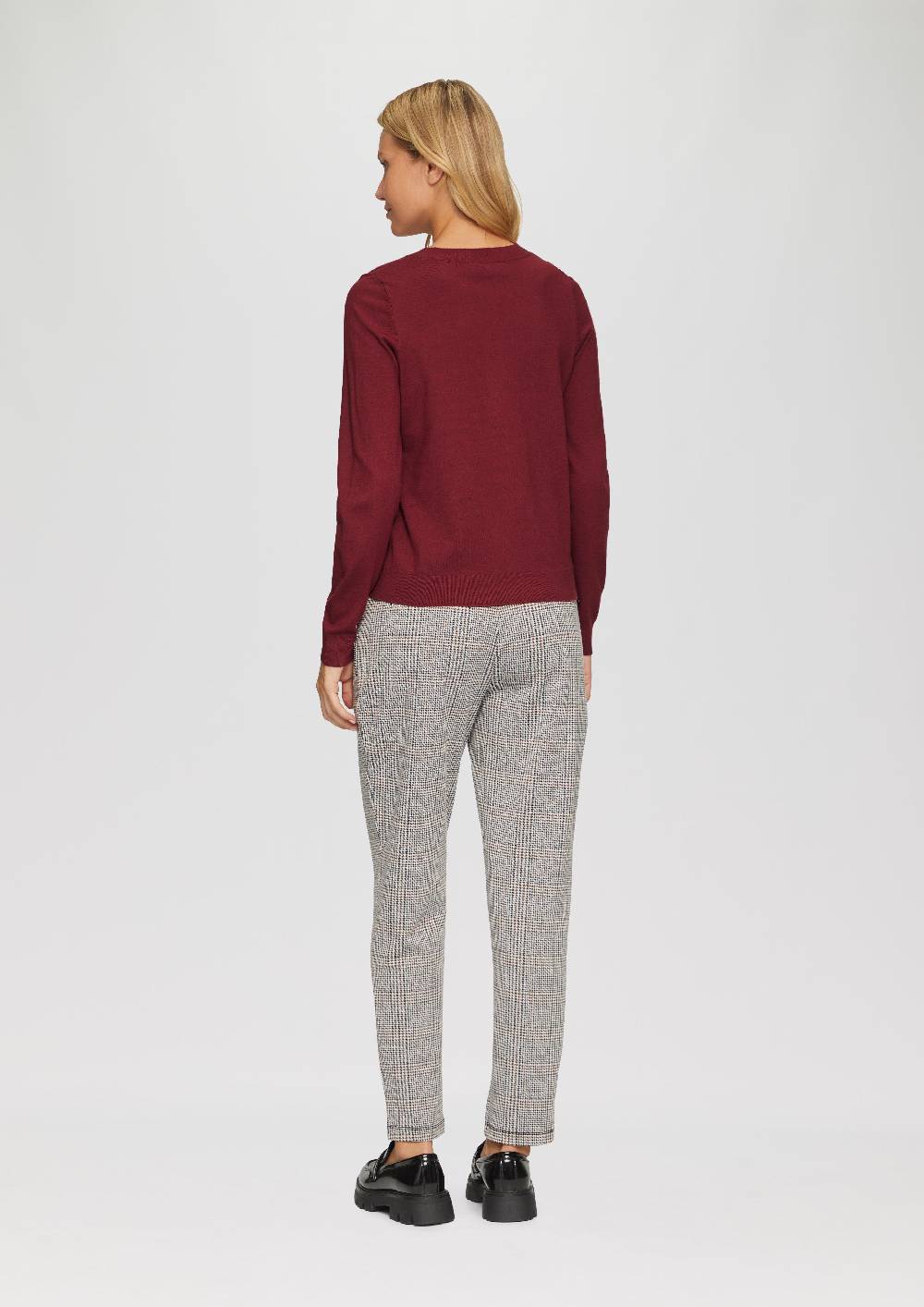 s.Oliver Weicher Pullover mit Rundhalsausschnitt aus Viskosemix im Angebot