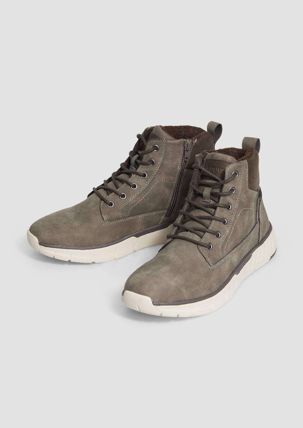 s.Oliver Stiefel im sportiven Look Rabatt