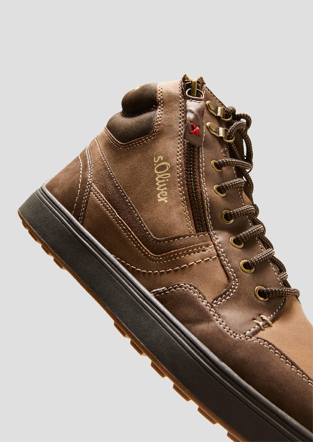 s.Oliver Gefütterte Boots mit Kontrastnähten Begrenztes Angebot