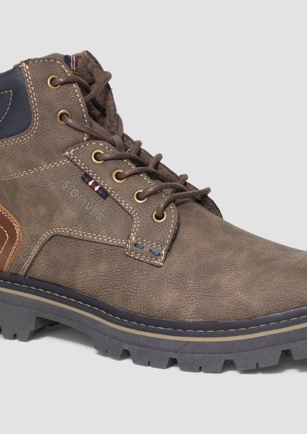 s.Oliver Stiefel in Leder-Optik Exklusive Angebote