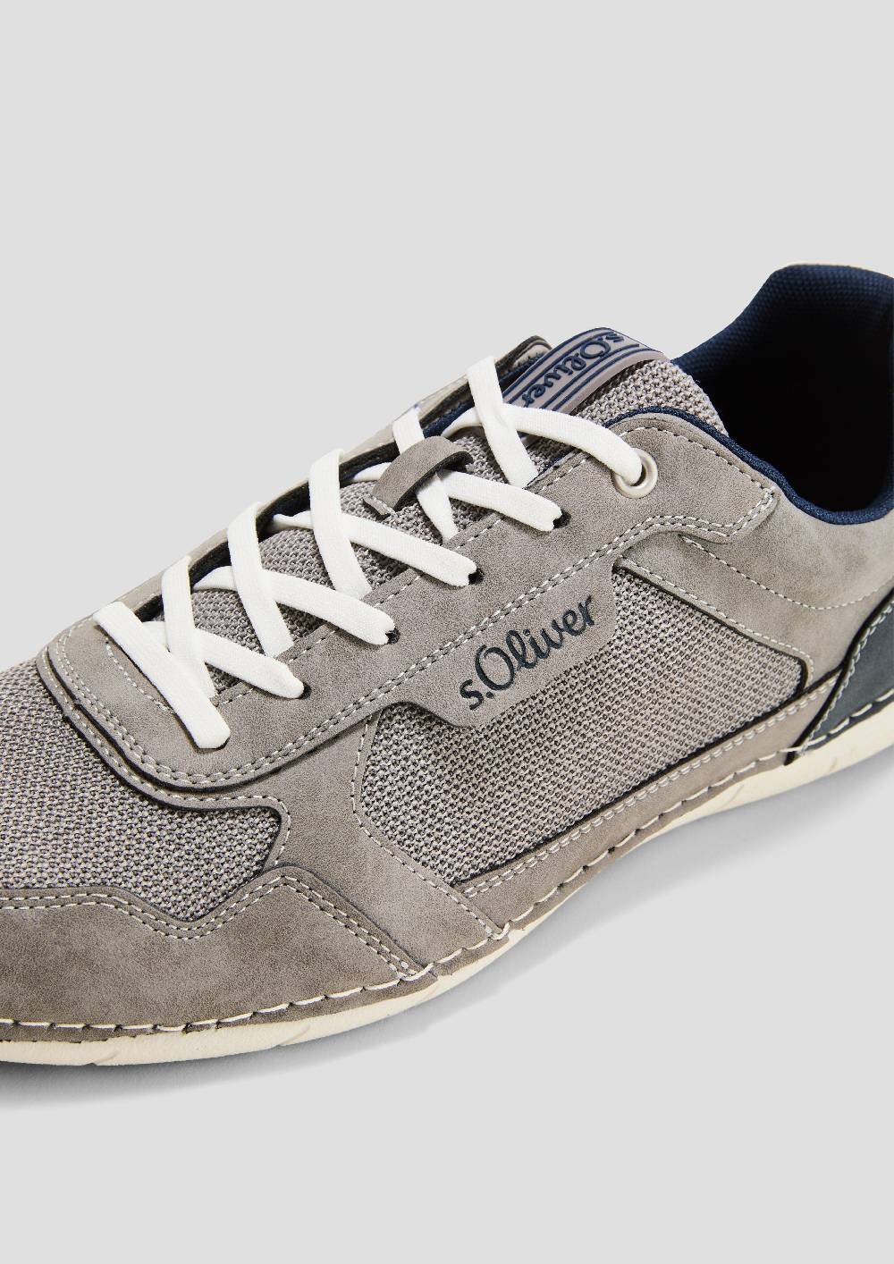 s.Oliver Sneaker im Materialmix Discount Store für neue Produkte