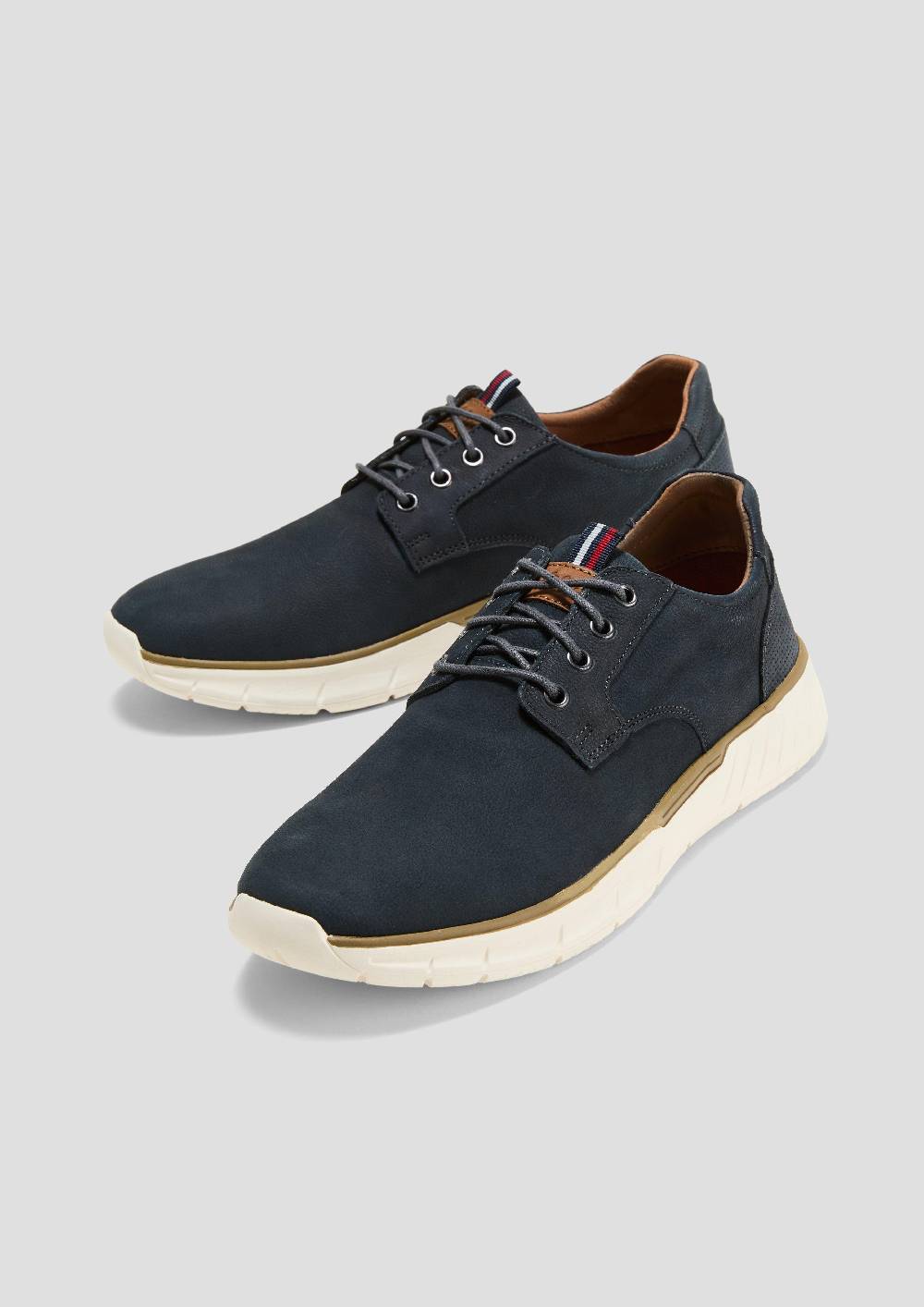 s.Oliver Sneaker aus Leder Nur noch ein Tag übrig