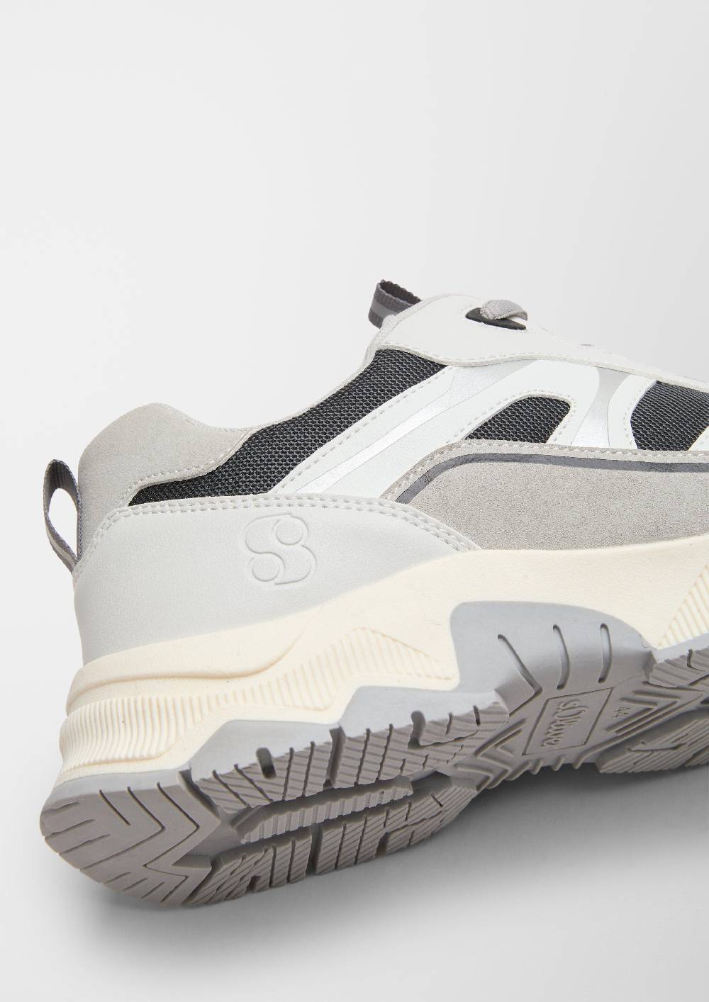 s.Oliver Sneaker im Fabricmix Outlet