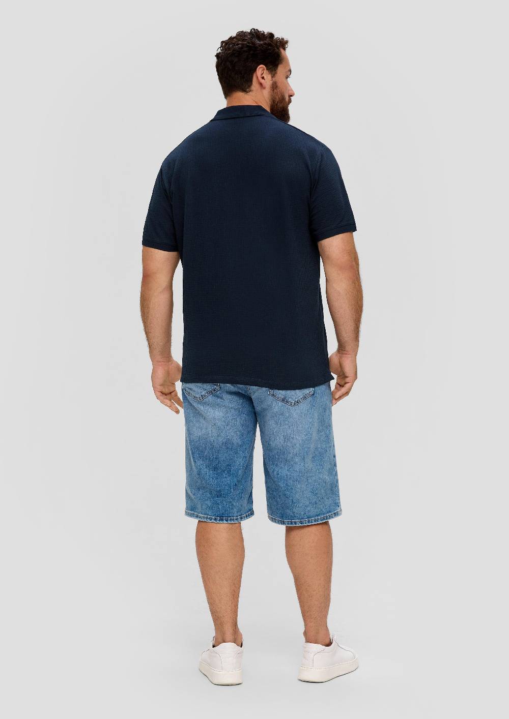 s.Oliver Poloshirt aus Baumwollstretch mit Applikation Neueste Mode