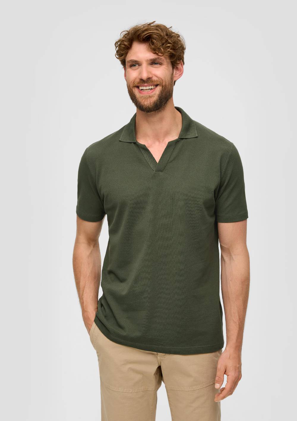 s.Oliver Poloshirt aus Baumwolle mit offenem Kragen Neueste Mode