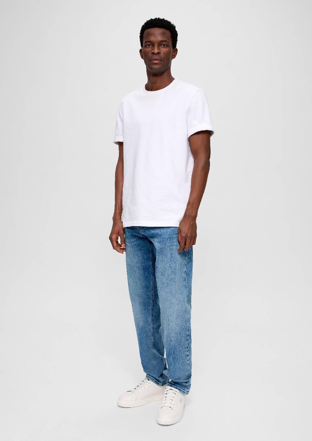 s.Oliver Jeans Mauro / Regular Fit / High Rise / Tapered Leg Räumungsverkauf