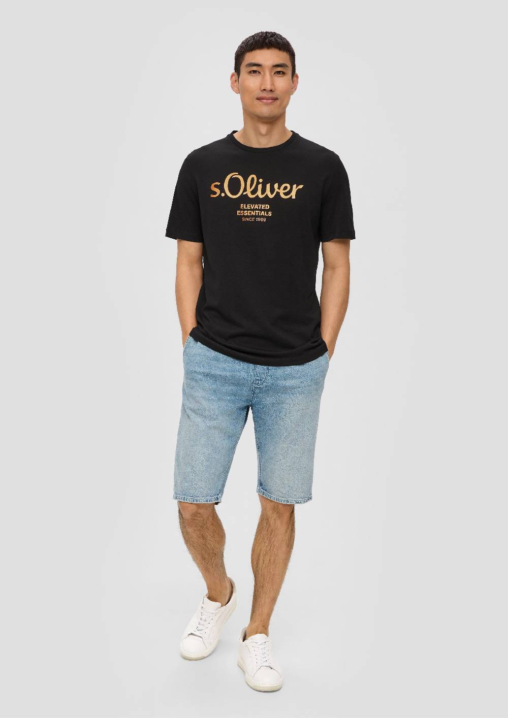s.Oliver T-Shirt aus Baumwolle mit Label-Print Sonderangebot der Fabrik