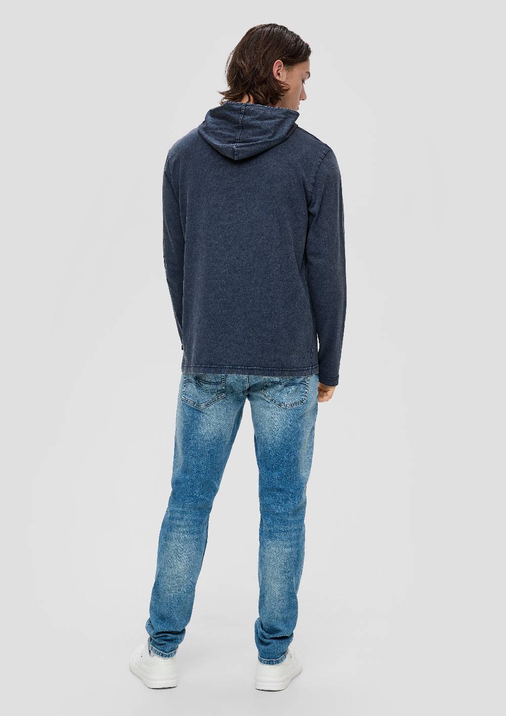 s.Oliver Gewaschenes Longsleeve mit Kapuze 50% Rabatt für begrenzte Zeit