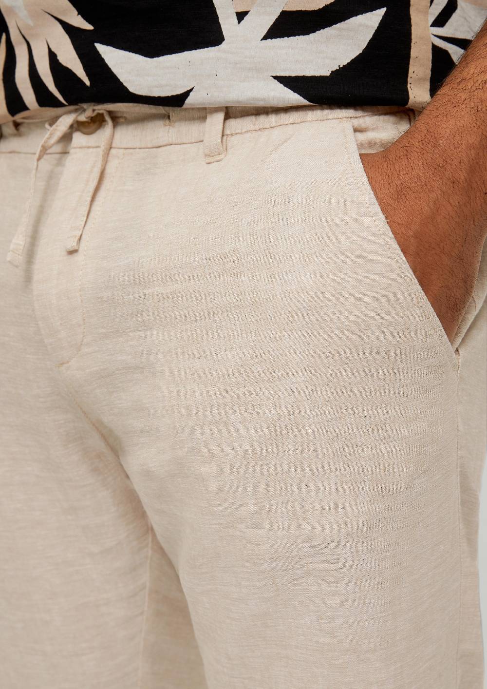 s.Oliver Relaxed: Jogger aus Leinenmix Bis zu 50% Rabatt