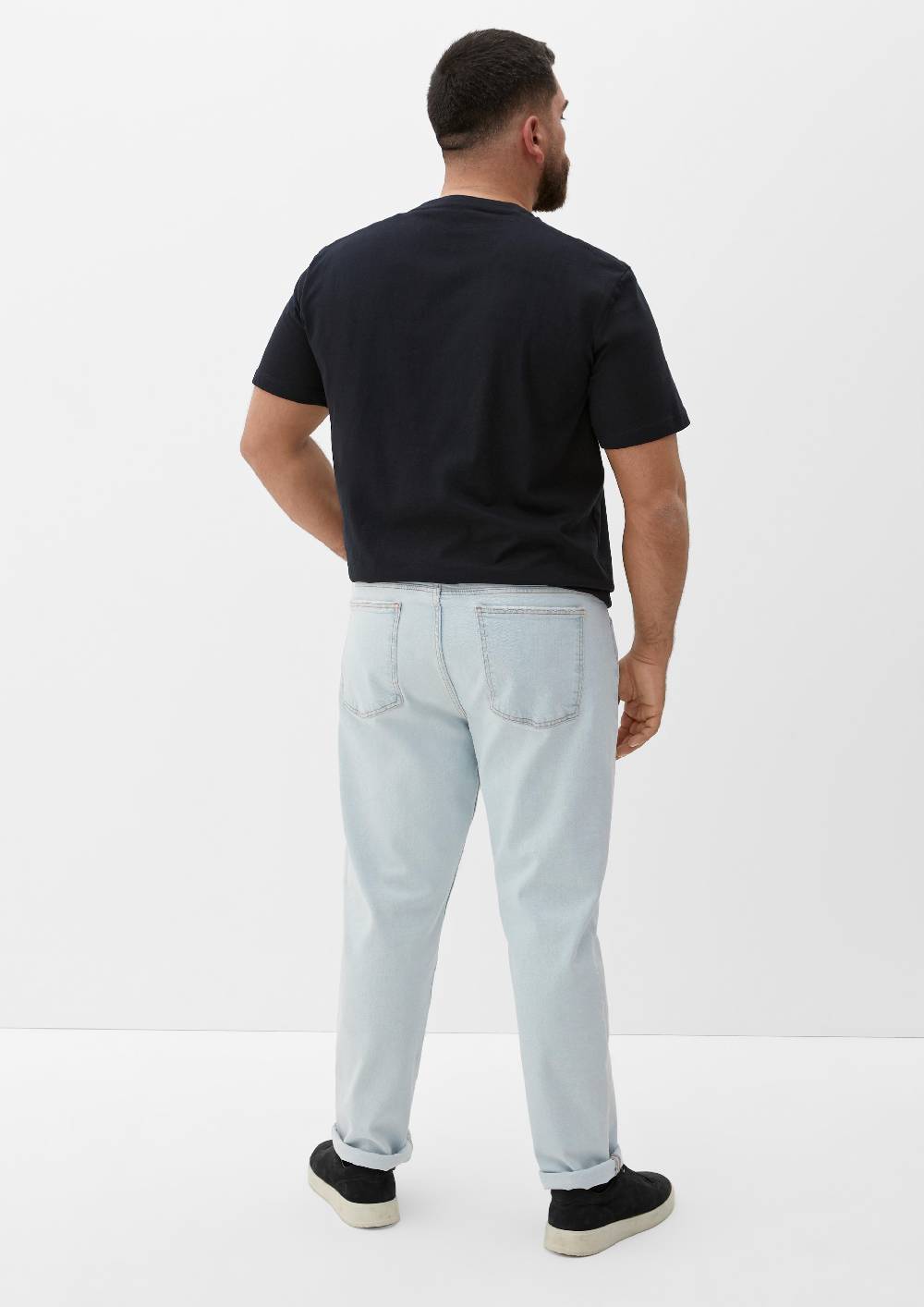 s.Oliver Jeans Casby / Relaxed Fit / Mid Rise / Straight Leg 50% Rabatt mit kostenlosem Versand