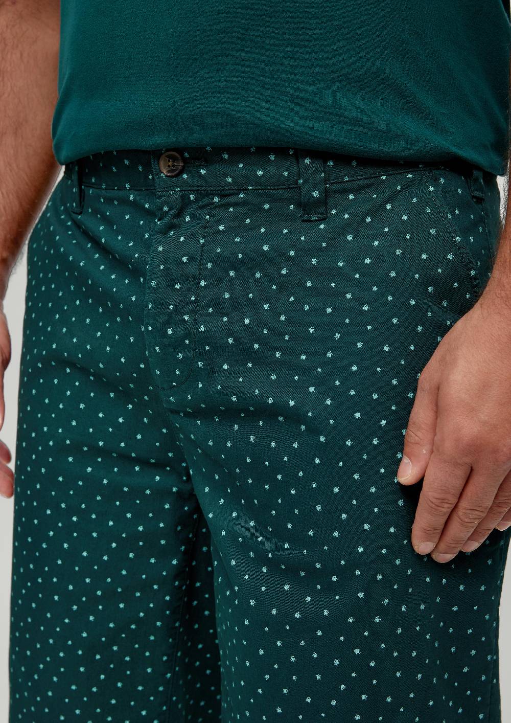 s.Oliver Slim: Bermuda mit Allover-Print Meist gekauft