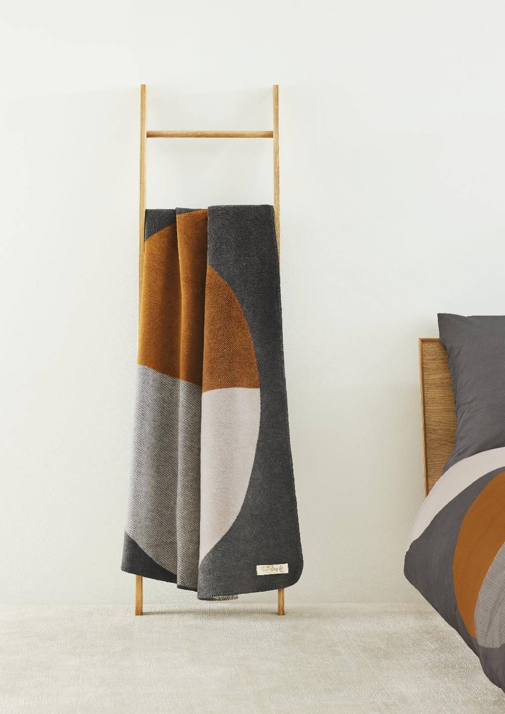 s.Oliver Jacquard-Decke mit Kreis-Motiv Limitierter Zeitrabatt