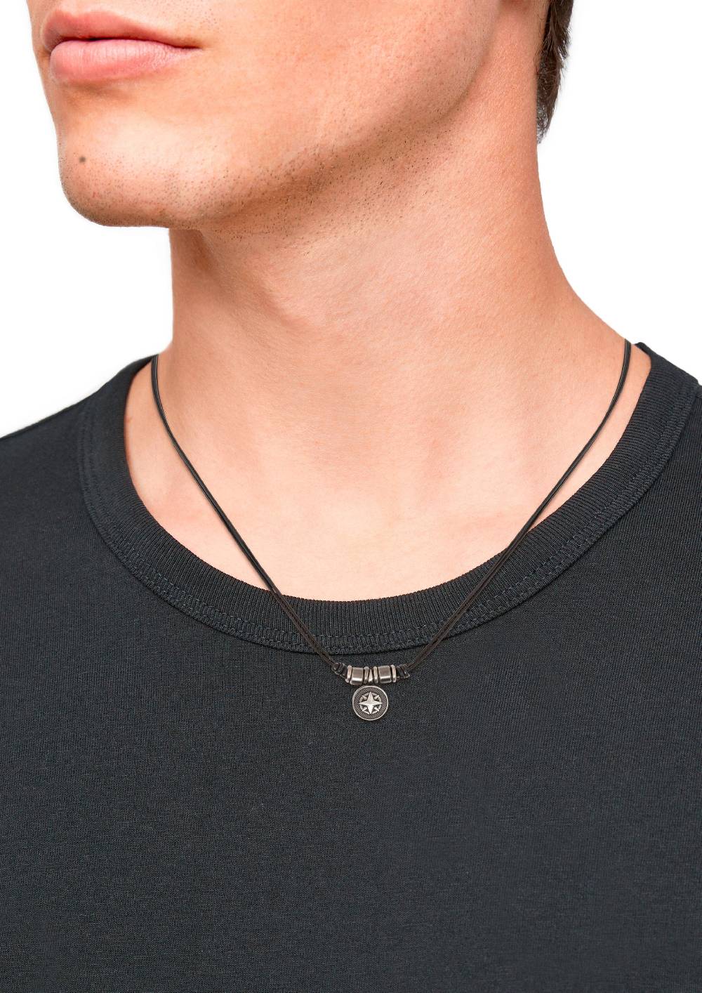 s.Oliver Lederkette mit Kompass-Anhänger Flash Sale