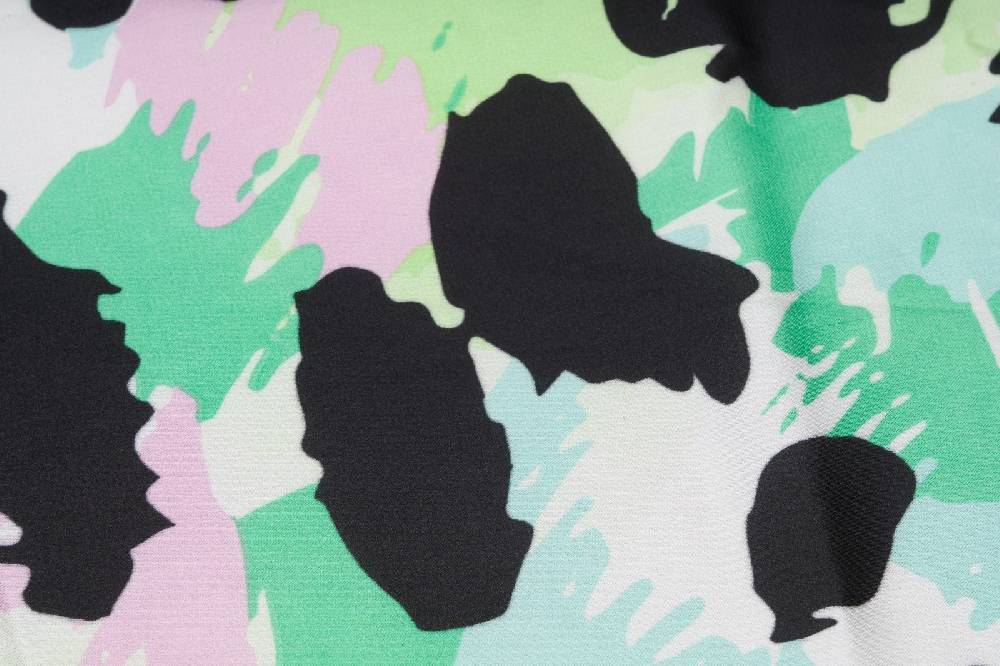 Stylebreaker Halstuch mit Tropic Leo Muster 50% Rabatt mit kostenlosem Versand